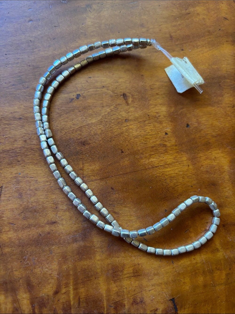 Silver color metal bead strand